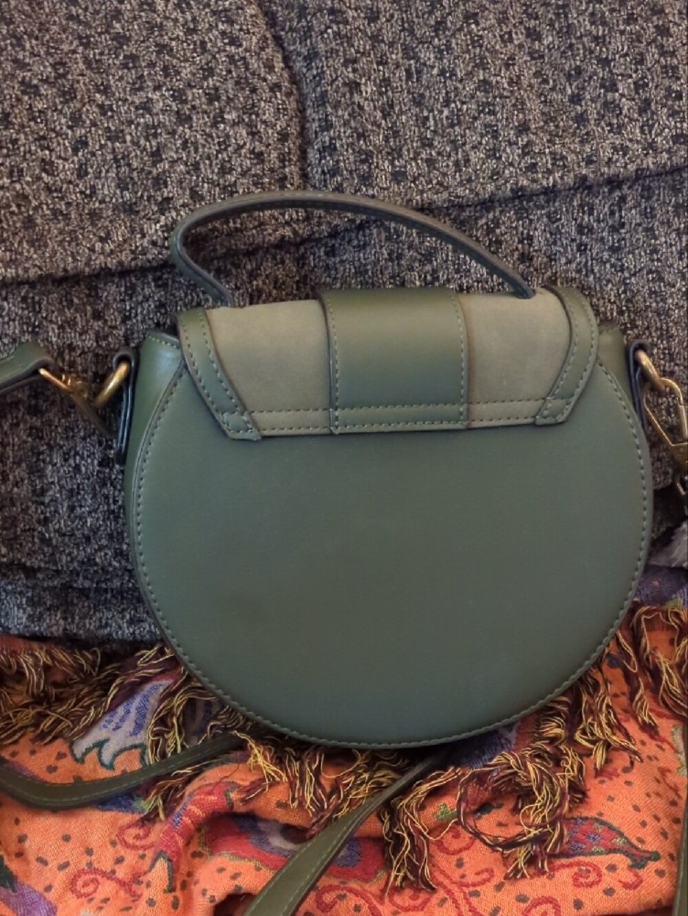 Disturbia Olive Green Floral Embroidered Crossbody Bag with Gold Hardware - Picture 4 of 4
